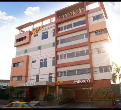 Np Hotel Y Suites Guayaquil Buitenkant foto